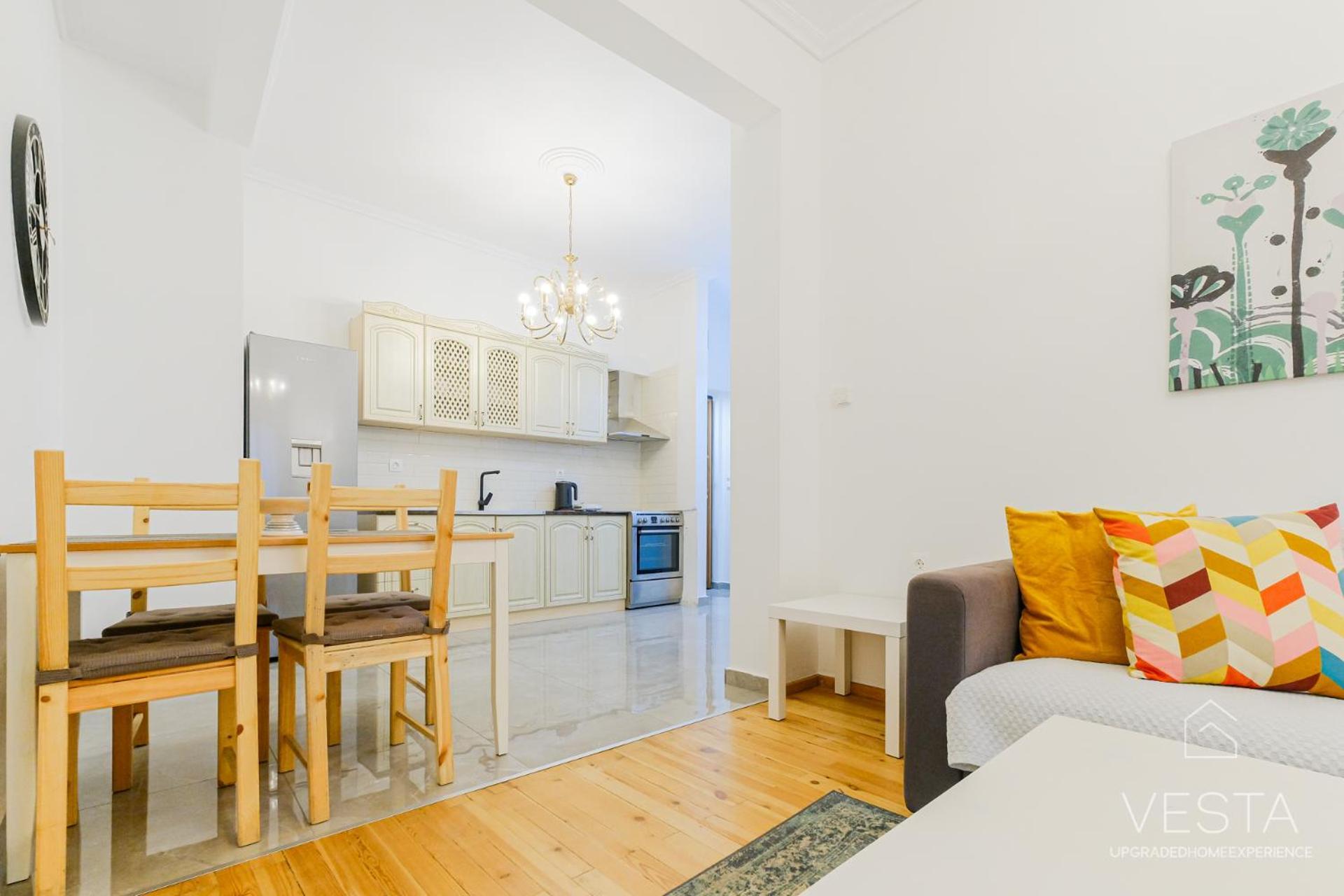 Daylily, 2 Bdrm Apartment, Vesta Philoxenia Apartment Thessaloniki